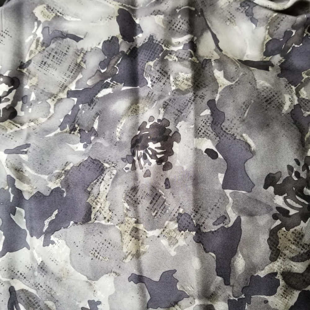 Calvin Klein Silk Floral Skirt size 12 - Picture 2 of 4